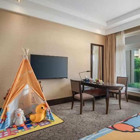 New Century Grand Hotel סוג'ואו מראה חיצוני תמונה