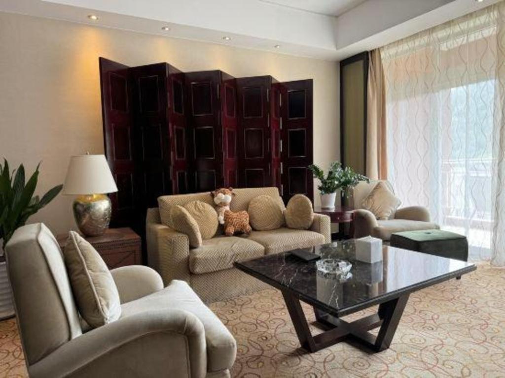 New Century Grand Hotel סוג'ואו מראה חיצוני תמונה