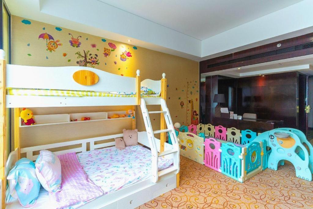 New Century Grand Hotel סוג'ואו מראה חיצוני תמונה