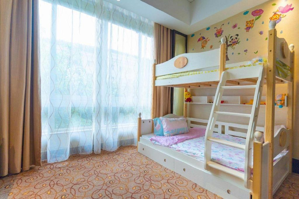 New Century Grand Hotel סוג'ואו מראה חיצוני תמונה